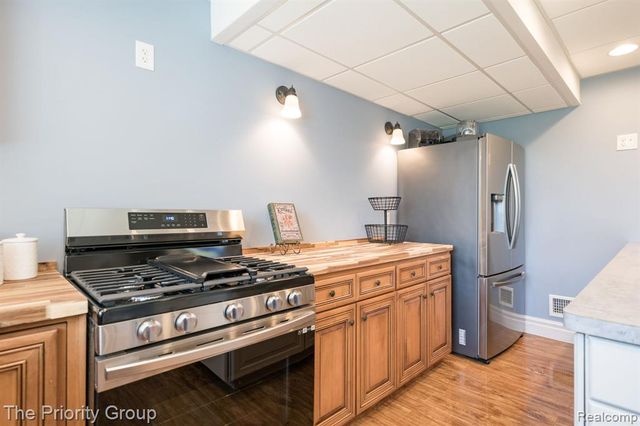 10270 County Line Road, Ortonville, MI 48462