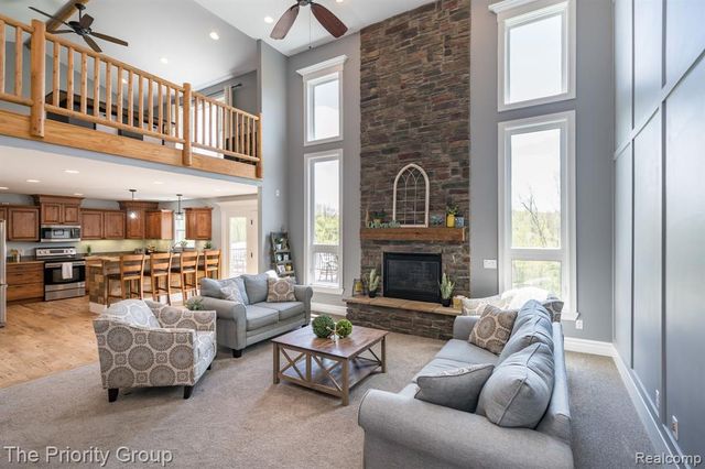 10270 County Line Road, Ortonville, MI 48462