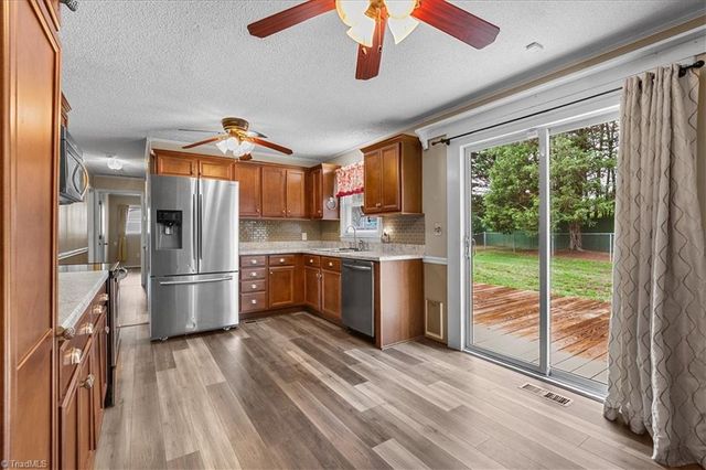 6514 US Highway 158, Summerfield, NC 27358