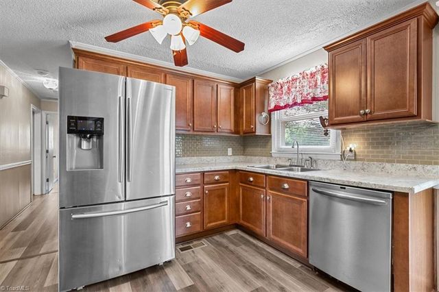 6514 US Highway 158, Summerfield, NC 27358