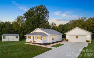425 Hilbert Road, Rockwell, NC 28138