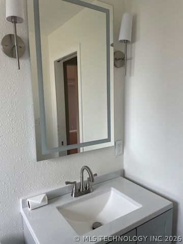 1320 E 38th Street 1320B, Tulsa, OK 74105