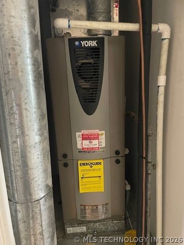 1320 E 38th Street 1320B, Tulsa, OK 74105