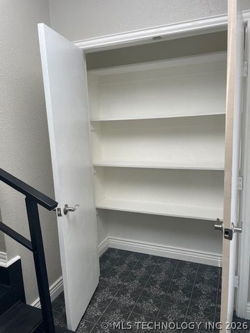 1320 E 38th Street 1320B, Tulsa, OK 74105