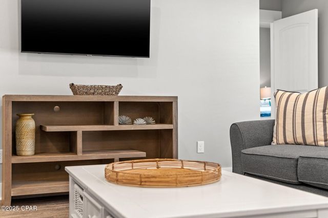 529 Christmas Tree Lane, Panama City Beach, FL 32413