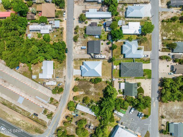 529 Christmas Tree Lane, Panama City Beach, FL 32413