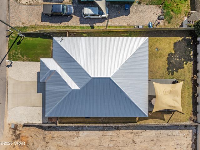 529 Christmas Tree Lane, Panama City Beach, FL 32413