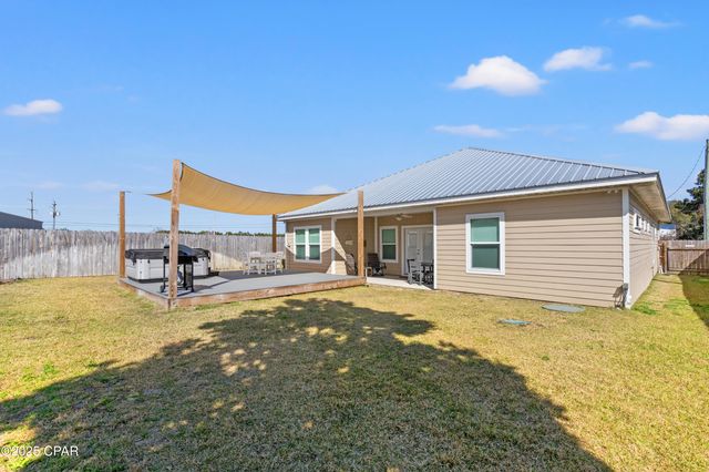 529 Christmas Tree Lane, Panama City Beach, FL 32413