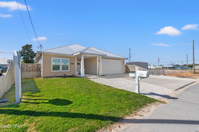 529 Christmas Tree Lane, Panama City Beach, FL 32413
