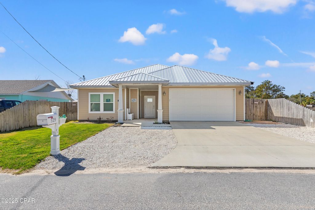 Image 6 of property listing at 529 Christmas Tree Lane, Panama City Beach, FL 32413