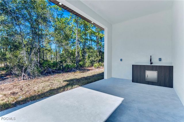 1603 E 14th ST, Lehigh Acres, FL 33972