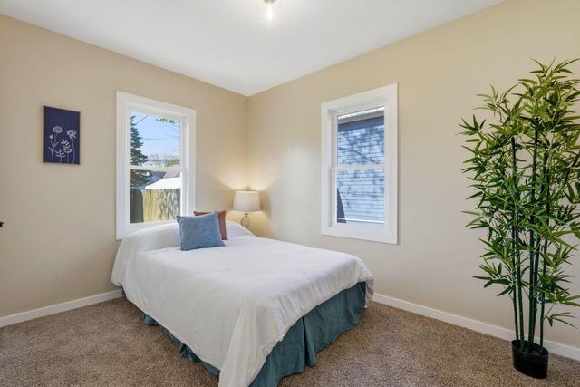 143 Frame AVENUE, Waukesha, WI 53186