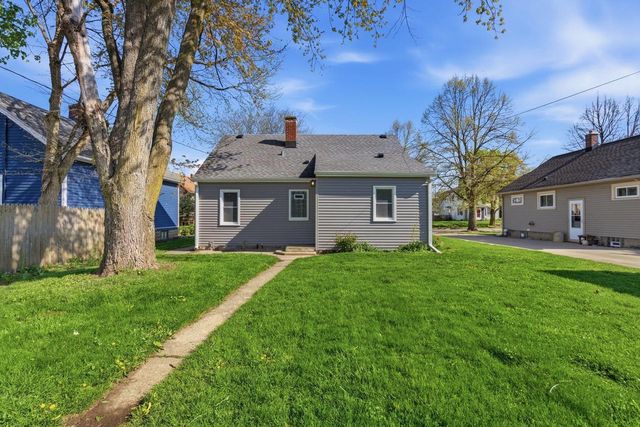 143 Frame AVENUE, Waukesha, WI 53186