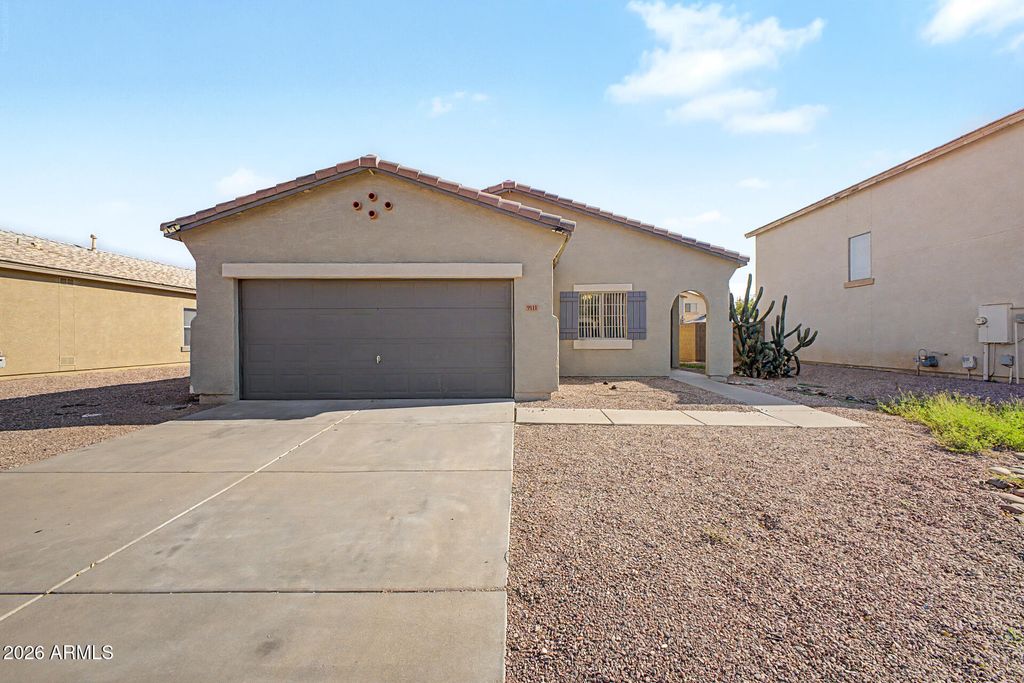 9111 W CAMBRIDGE Avenue, Phoenix, AZ 85037