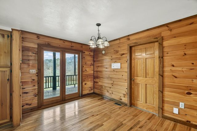 2882 Cutcane Road, Mineral Bluff, GA 30559