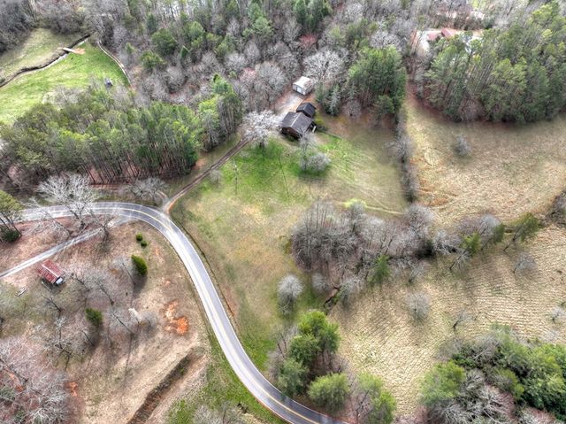 2882 Cutcane Road, Mineral Bluff, GA 30559