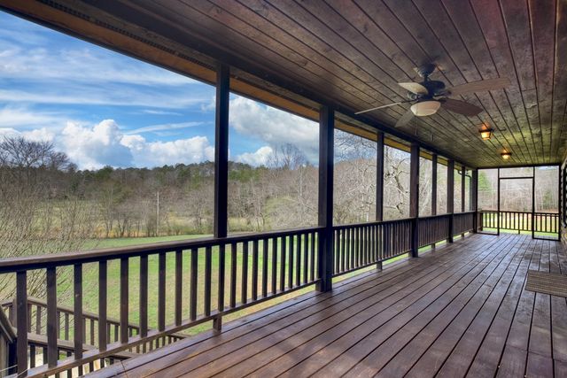 2882 Cutcane Road, Mineral Bluff, GA 30559