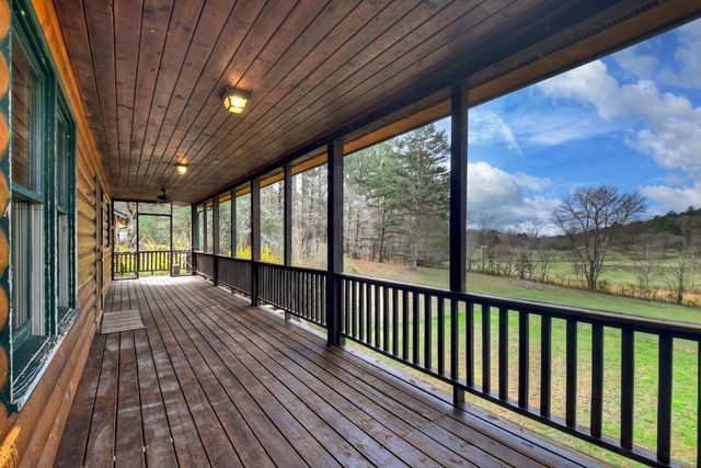 2882 Cutcane Road, Mineral Bluff, GA 30559