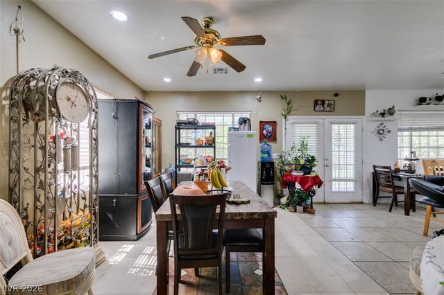 5515 North Campbell Road, Las Vegas, NV 89149