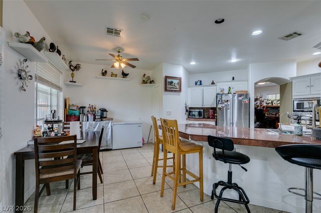 5515 North Campbell Road, Las Vegas, NV 89149