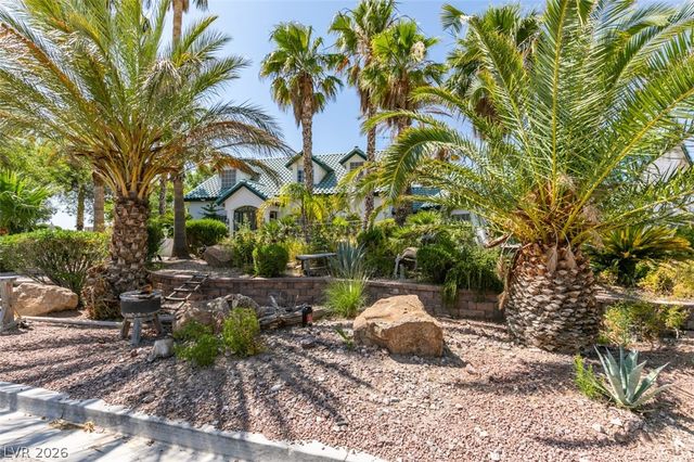 5515 North Campbell Road, Las Vegas, NV 89149