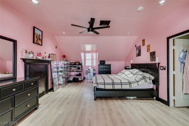 5515 North Campbell Road, Las Vegas, NV 89149