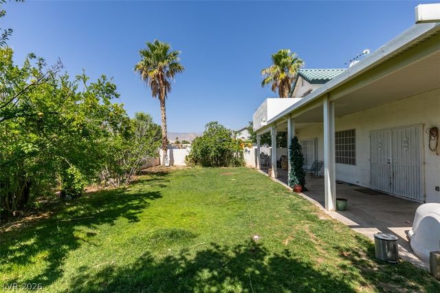 5515 North Campbell Road, Las Vegas, NV 89149