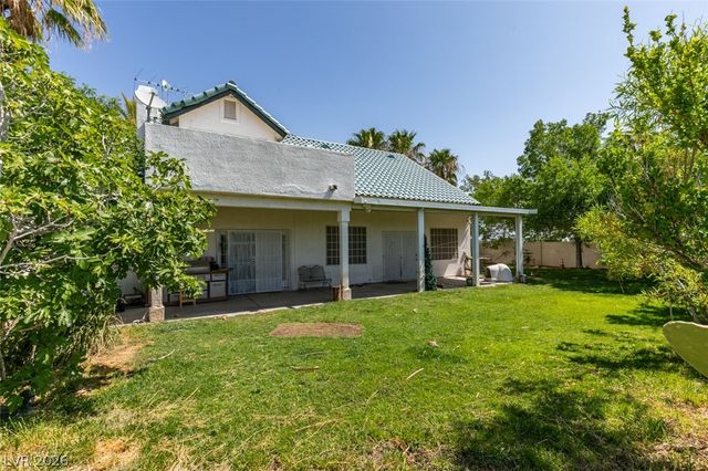 5515 North Campbell Road, Las Vegas, NV 89149