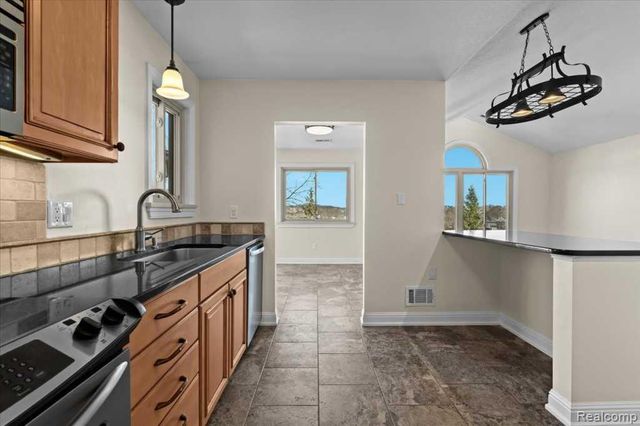 738 S Milford Road, Milford, MI 48381