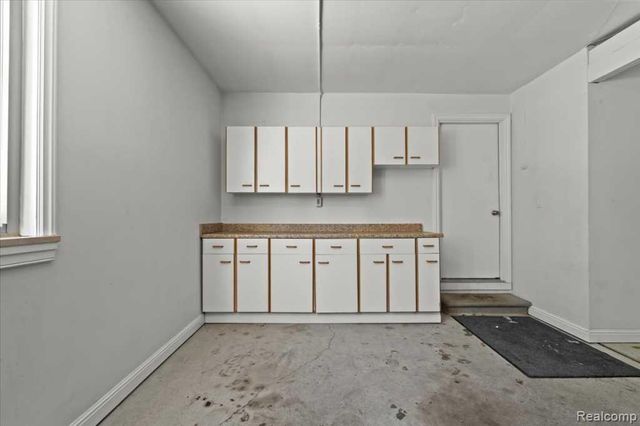 738 S Milford Road, Milford, MI 48381