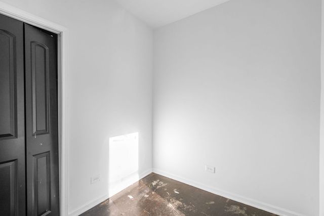 8942 S Baltimore Avenue, Chicago, IL 60617