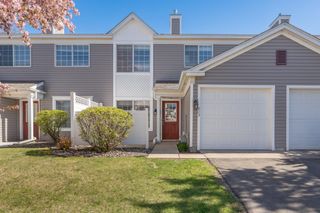 2009 Southcross Drive W 903, Burnsville, MN 55306