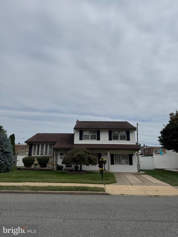 9987 HARDY RD, Philadelphia, PA 19115