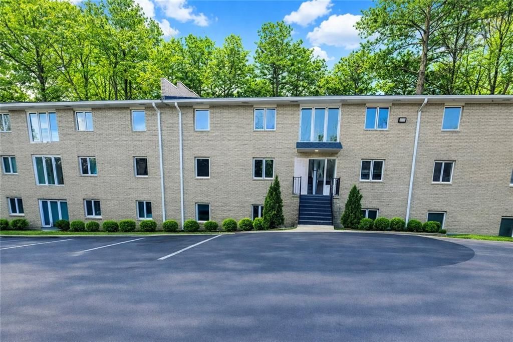 166 Anderson Avenue NW Unit B11, Atlanta, GA 30314