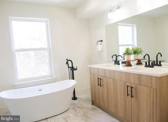 339 N WIOTA ST, Philadelphia, PA 19104