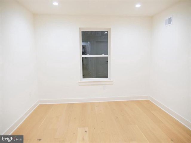 339 N WIOTA ST, Philadelphia, PA 19104