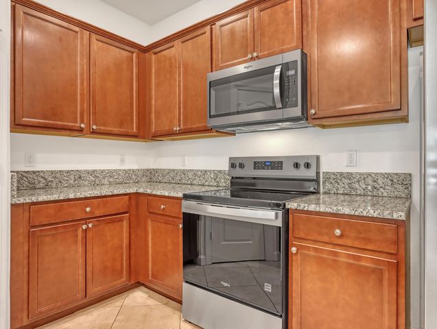 9508 SW Otter Lane, Stuart, FL 34997