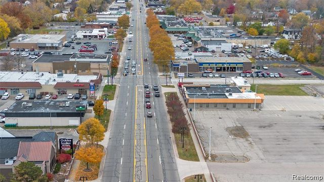 29530 Ford Road, Garden City, MI 48135