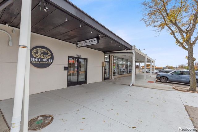 29530 Ford Road, Garden City, MI 48135