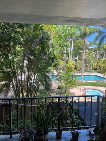 6900 N Kendall Drive A205, Pinecrest, FL 33156