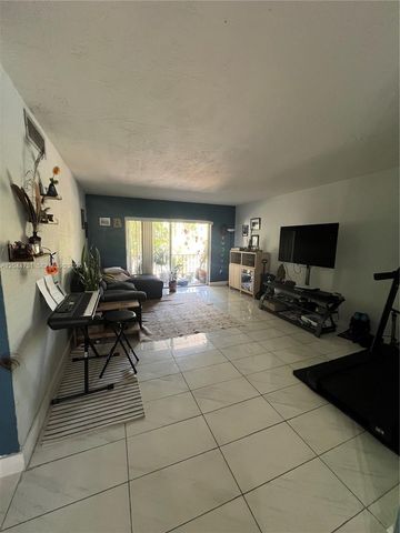 6900 N Kendall Drive A205, Pinecrest, FL 33156