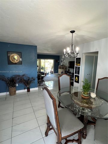 6900 N Kendall Drive A205, Pinecrest, FL 33156