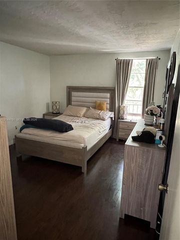6900 N Kendall Drive A205, Pinecrest, FL 33156