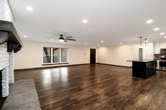 1201 NW 6th Avenue, Mineral Wells, TX 76067