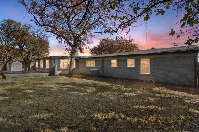 1201 NW 6th Avenue, Mineral Wells, TX 76067
