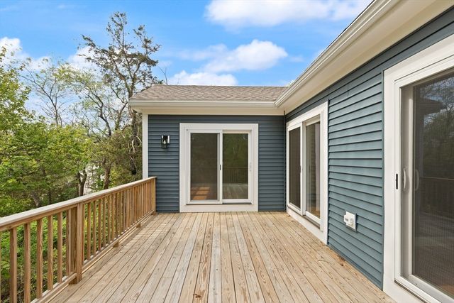 5R Brooks Rd, Gloucester, MA 01930