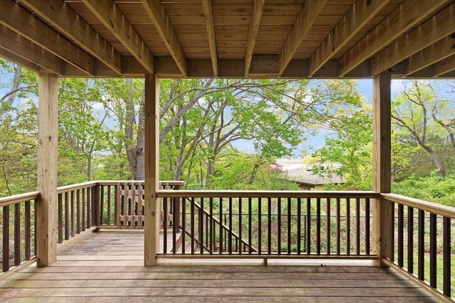 5R Brooks Rd, Gloucester, MA 01930