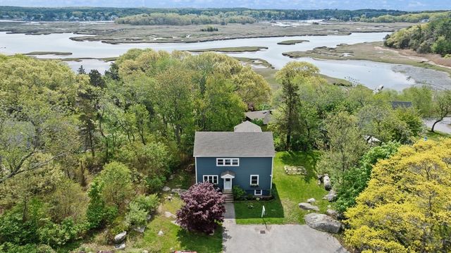5R Brooks Rd, Gloucester, MA 01930
