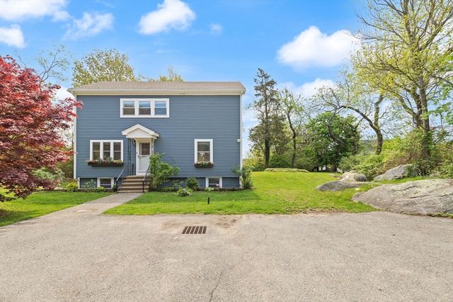 5R Brooks Rd, Gloucester, MA 01930