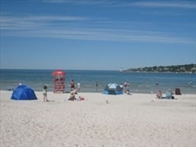 5R Brooks Rd, Gloucester, MA 01930